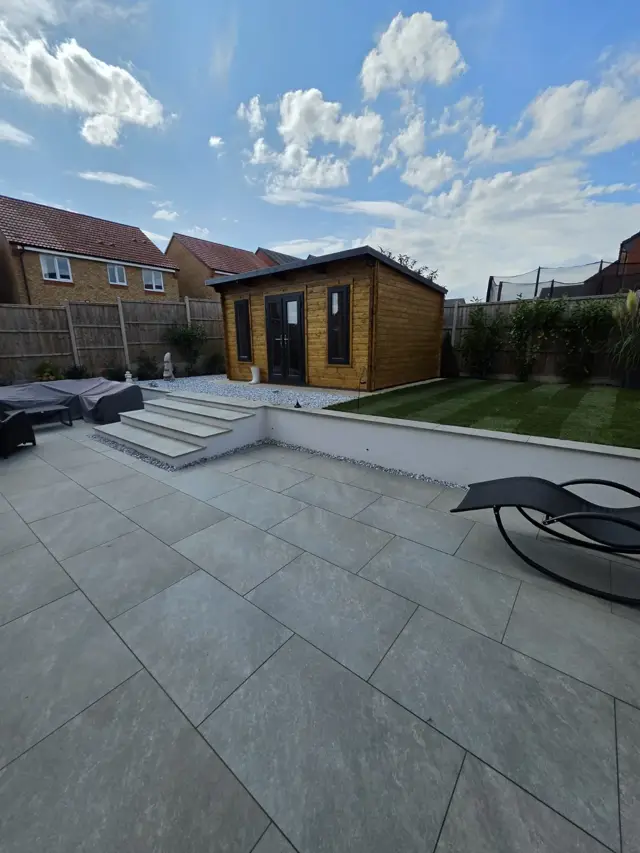 Porcelain patio and garden steps by The Green Team